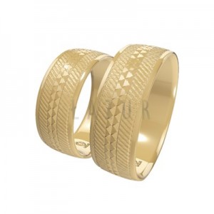 n05
